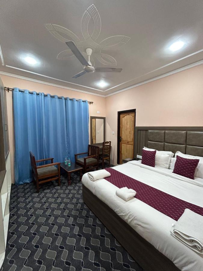 Fair Mount, Airport Road, Humhama Srinagar Hotel Bagian luar foto
